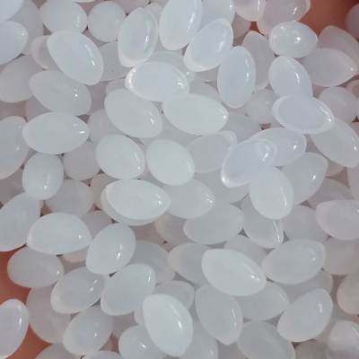 エッジバンド用接着剤：T-7208